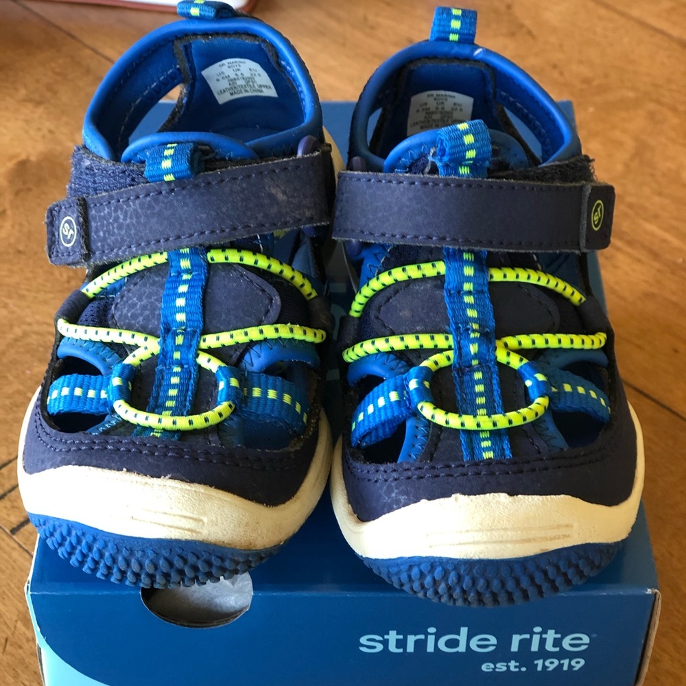 Stride Rite SR Marina Sneaker Water Shoes Sz 6.5M